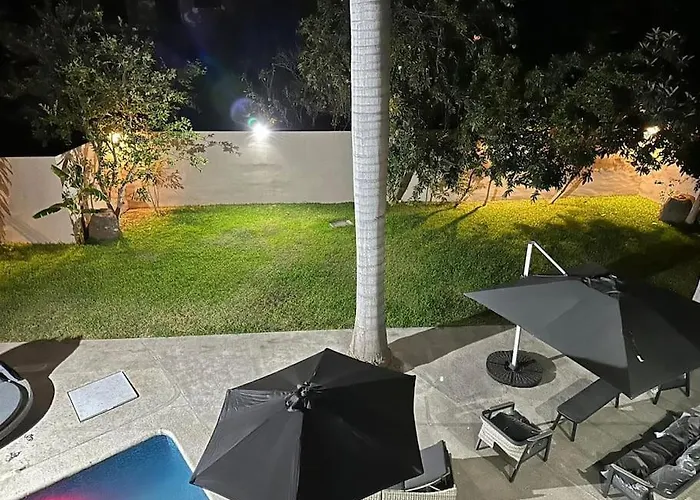 Casa Privada En Villa Bricia